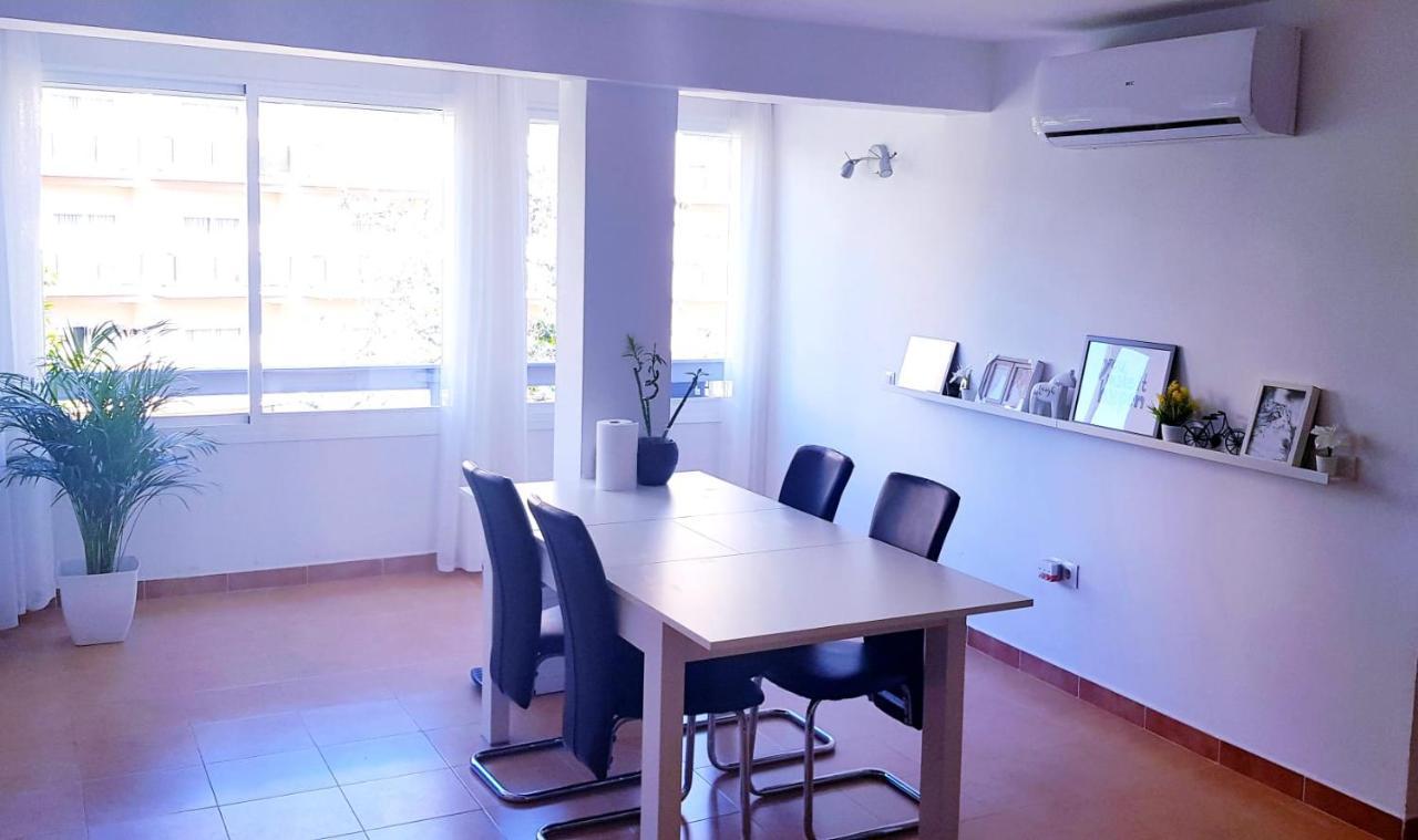 Apartamento La Carihuela Torremolinos Ngoại thất bức ảnh