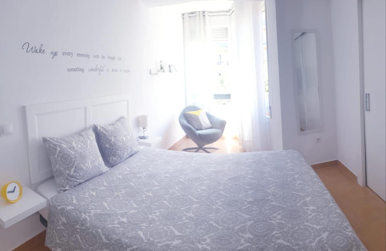 Apartamento La Carihuela Torremolinos Ngoại thất bức ảnh